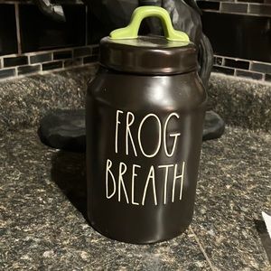 Rae dunn frogs breath